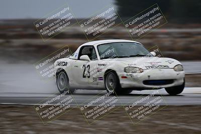 media/Nov-15-2025-CalClub SCCA (Sat) [[7bfa5a7151]]/Race/Group 4/